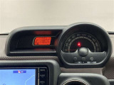見やすいメーターレイアウトで運転をサポート!