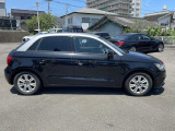 ◆LIBERALAは、輸入車選びの新たなスタイルを提案するインポート・セレクト・ブランドです。オーナー様となる方がクルマから直接感じる感性を第一にした、最良の一台との出会いをコーディネートいたします。