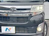 【LEDヘッドライト】悪天候や夜間走行時も良好な視界を確保し安心して運転できる高輝度LEDヘッドライトを装備!点灯速度が早く、消費電力も抑えられています。