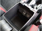 当店ではスポーツグレードや人気車種・上級グレードを主に仕入れ強化しております!中古車でお買い得感あるお車展示中となっておりますのでお客様のご来店、お見積もり依頼お待ちしております。