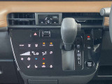 オートエアコンで車内快適!シートヒーター・ステアリングヒーターも装備!寒い日でも暖かく快適なドライブを!