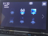 ホンダ純正ギャザズ9インチナビLXU-247NBiを装備。AppleCarPlay&AndroidAuto/AM/FM/CD・DVD再生/BTA/フルセグTV/録音再生機能がご利用いただけます