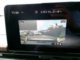 ドライブレコーダーの前後画像をナビゲーションのモニターで確認することができます。