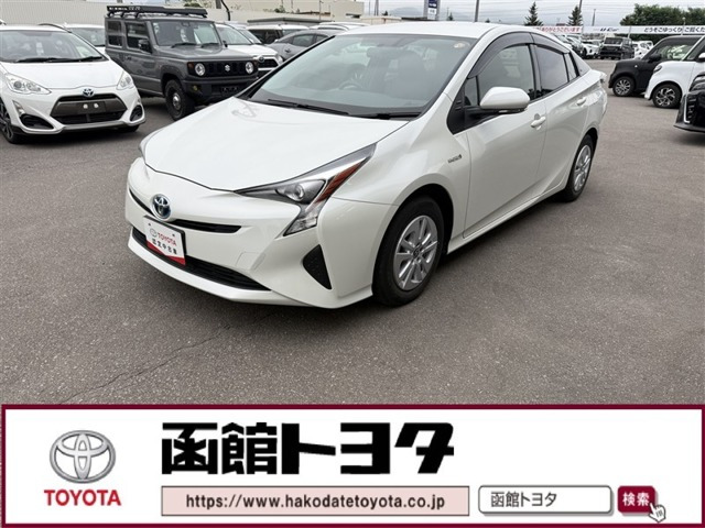 プリウス 1.8 S E-Four 4WD
