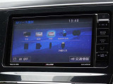 CD・DVD(再生機能)・ブルートゥース等を使用することができます。