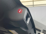 【アイサイト】前方の車両等を検知し、衝突しそうな時は警報で注意を促し、ブレーキを踏む力をサポート。ブレーキを踏めなかった場合は衝突被害軽減ブレーキが作動、衝突回避をサポートします。