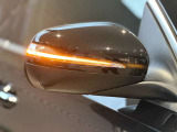 納車前整備は、メルセデスベンツ国際認定メカニックによる最新の検査ライン等の施設が充実した当社工場で入念に行います。メルセデス・ベンツの定める厳しい基準をクリアしたお車のみをご案内させて頂きます。