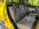 コンパクトカーですが、セカンドシートは十分な広さがあり快適にお乗りいただけます♪シートを倒して大きな荷物を積んだりと、用途の幅が広い1台です。
