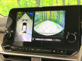 【アラウンドビューモニター】専用のカメラにより、上から見下ろしたような視点で360度クルマの周囲を確認することができます☆死角部分も確認しやすく、狭い場所での切り返しや駐車もスムーズに行えます。