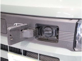 普通充電ポートに加えて、急速充電ポート付!もちろん外部給電機能付です。