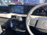 ディーラーオプション「9インチディスプレイオーディオ」(FM/AMチューナー・USB接続・ブルートゥース接続)