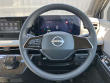 ステアリングスイッチ搭載!ハンドルひとつで手を離さなくても運転中視線をそらさなくても操作が出来て便利です