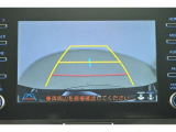 バックガイドモニターで、後方を確認しながら安心して駐車することができます。運転初心者も熟練者も必須の機能ですよ!