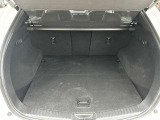 荷室は広くたくさんの日用品のお買い物をお載せできてレイアウト次第で用途が盛りだくさんです。