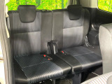 3列目シートはもちろん状態良好☆大人でもゆったりと座って頂けますので、大人数でのお出かけもラクラクです♪ご家族で、気の知れた仲間で、ドライブに行くのが楽しみですね♪