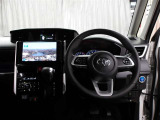運転席に座ると☆こんな感じです♪
