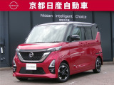 「日産 ルークス」。洗練されたフォルムには、しなやかな身のこなしがよく似合う。