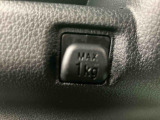 3.「認定中古車カルテ」は、走行距離や修復歴に加えてキズ・凹みの有無・状態や消耗品の交換、過去の整備状況がわかります。
