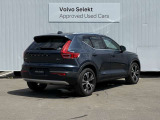 ◆バック/万が一を考え、安全性を重視する方に選ばれているVOLVO車。ドアを開閉するとその重み・厚みに驚くはず