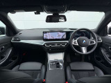 BMW Premium Selection 江戸川は、約20台の展示スペースがあり、常時新車拠店より厳選された認定中古車が続々と入庫しております。