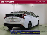 駐車時などの衝突の回避や軽減を図る駐車支援システム【PKSB】で安心をサポート、道路標識をディスプレイ確認できる【ロードサインアシスト】で見落とし防止をサポートします。