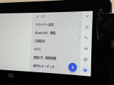 ディスプレイオーディオを装備。スマホとクルマをつなぐことで、これまでのナビに加えて、いろんなサービスが楽しめます。