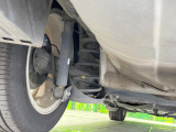 お車を安心してお乗りいただく為には、足回りの定期点検が欠かせません。サービスサポート(有償保証)では無料点検もご提供しており、安心のカーライフをお過ごしいただけるサポート体制が整っています。