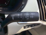 オートライトシステム 車外の明るさを感知し、自動でヘッドライトのON,OFFをコントロールします