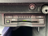 ◆【ETC】有料道路を利用する際に料金所で停止することなく通過できる、ETC車載器(ノンストップ自動料金収受システム機器)が装備されています。セットアップを行うことで利用可能になります。