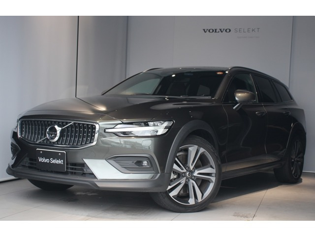 V60クロスカントリー B5 AWD プロ 4WD 
