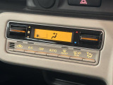 オートエアコン操作パネル