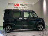 納車前にはプロのメカニックが点検、整備を行いますので安心してお乗り頂けます!!
