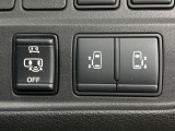 【両側パワースライドドア】スマートキーや運転席のスイッチで後席両側スライドドアの開閉が可能♪電動だから力を入れてドアを開ける必要が無く、小さなお子様でも簡単に開け閉めでき快適です♪