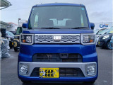 納車前整備は提携工場にて行い、納車時整備記録簿を発行いたします。基本交換消耗品については整備欄をご参照ください。