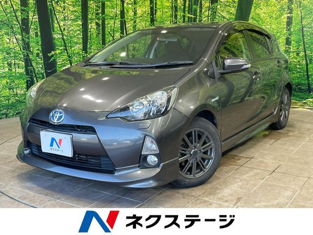 トヨタ アクア 