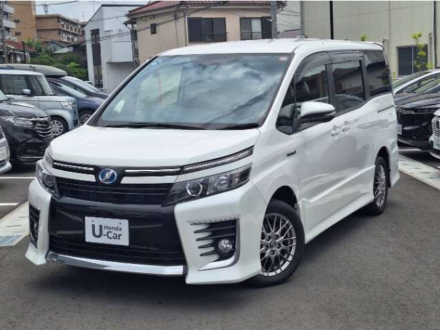 トヨタ ヴォクシー 