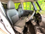 運転席シート廻りは使用感も少なく、良好な状態となっています。丁寧に使われていたことがよくわかりますね。