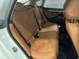 ナンバー付きの車両は公道試乗可能です(登録済未使用車など一部除く)。また、取り回しの確認など、広い場内でご試乗も可能です。お気軽に申し付けください。