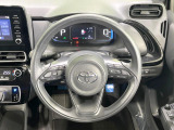 インテリアに合わせたデザインのステアリングは、運転される方のことも考え、運転しやすい形状、大きさです。是非一度、実際に触ってお確かめください。