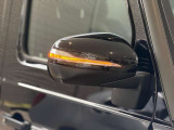 納車前整備は、メルセデスベンツ国際認定メカニックによる最新の検査ライン等の施設が充実した当社工場で入念に行います。メルセデス・ベンツの定める厳しい基準をクリアしたお車のみをご案内させて頂きます。