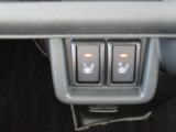 運転席と助手席はシートヒーター装備!エアコンに比べて暖まるスピードが速いので冬でも快適に過ごせます。冷え症で悩まれている方にも◎また、エアコンに比べて車内の空気が乾燥しにくいのも、嬉しいポイントです!