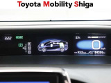 メ-タ-は明るく見やすいデジタルメ-タ-を採用しています!ダッシュボ-ド中央に配置されていますので視認性にも優れています。