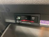 ◆純正ビルトインETC2.0『ETC2.0(DSRC車載器)を搭載しています。御納車時には再セットアップを実施。マイレージ登録に関してもお気軽に担当営業までお尋ねくださいませ。』