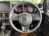 【ステアリングスイッチ】運転中、前方から目線をそらすことなく、オーディオ等の操作が可能な便利機能!安心&快適なドライブを演出してくれます♪