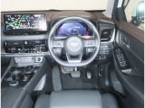 【運転席からの視界】実際に乗るとこんな感じの視界です。十分に広い視界を確保しています。