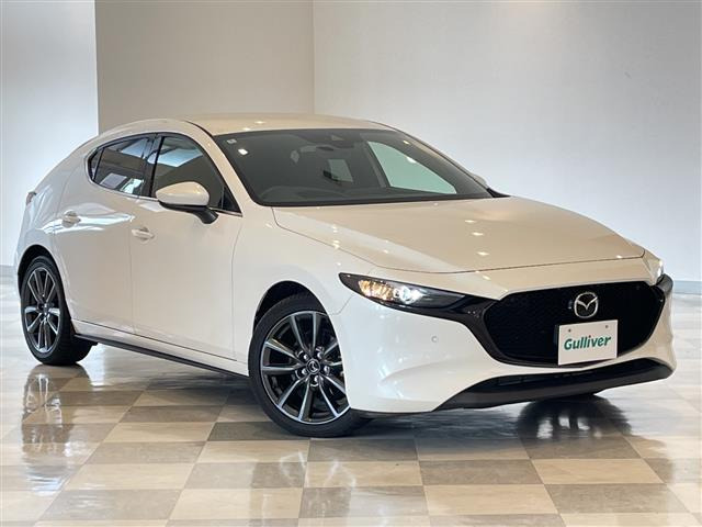 マツダ MAZDA3ファストバック 