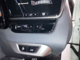 運転の操作性、快適性など全てはシートポジションから始まります。ドライバーごとの好みのポジションを記憶できるシートメモリーは、欠かせない機能です。