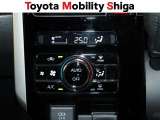 ワンタッチで室温調整!便利なオ-トエアコン装着車です。