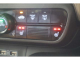 シートヒーター装備付き車!!座席に埋め込まれた電熱線によりシートを暖めることが出来る装備で、温められたシートは、寒い冬には最適です!!