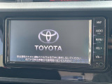 【純正ナビ】人気の純正ナビを装備しております。ナビの使いやすさはもちろん、オーディオ機能も充実!キャンプや旅行はもちろん、通勤や買い物など普段のドライブも楽しくなるはず♪